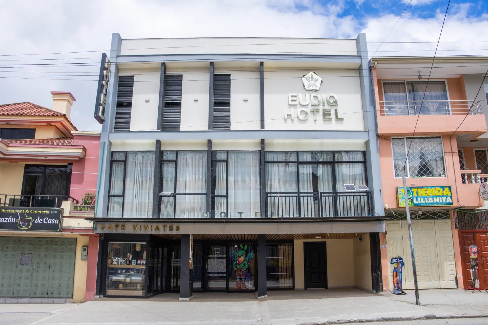 Hotel 2